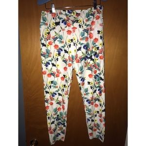 Fabletics 7/8 yoga pants.